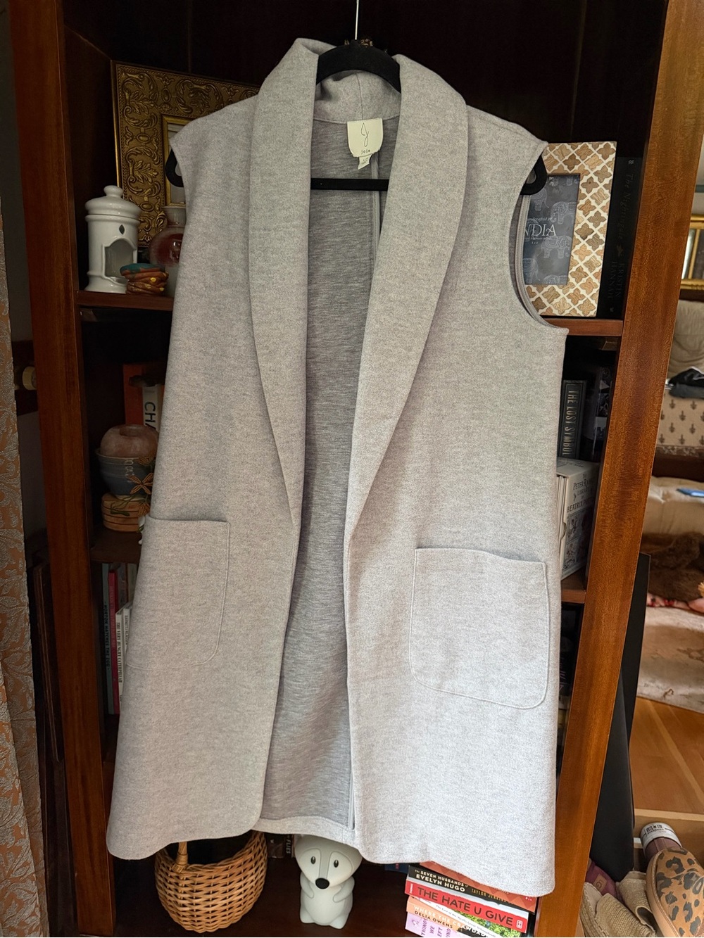 Sleeveless Gray Open-Front Long Vest Coat
